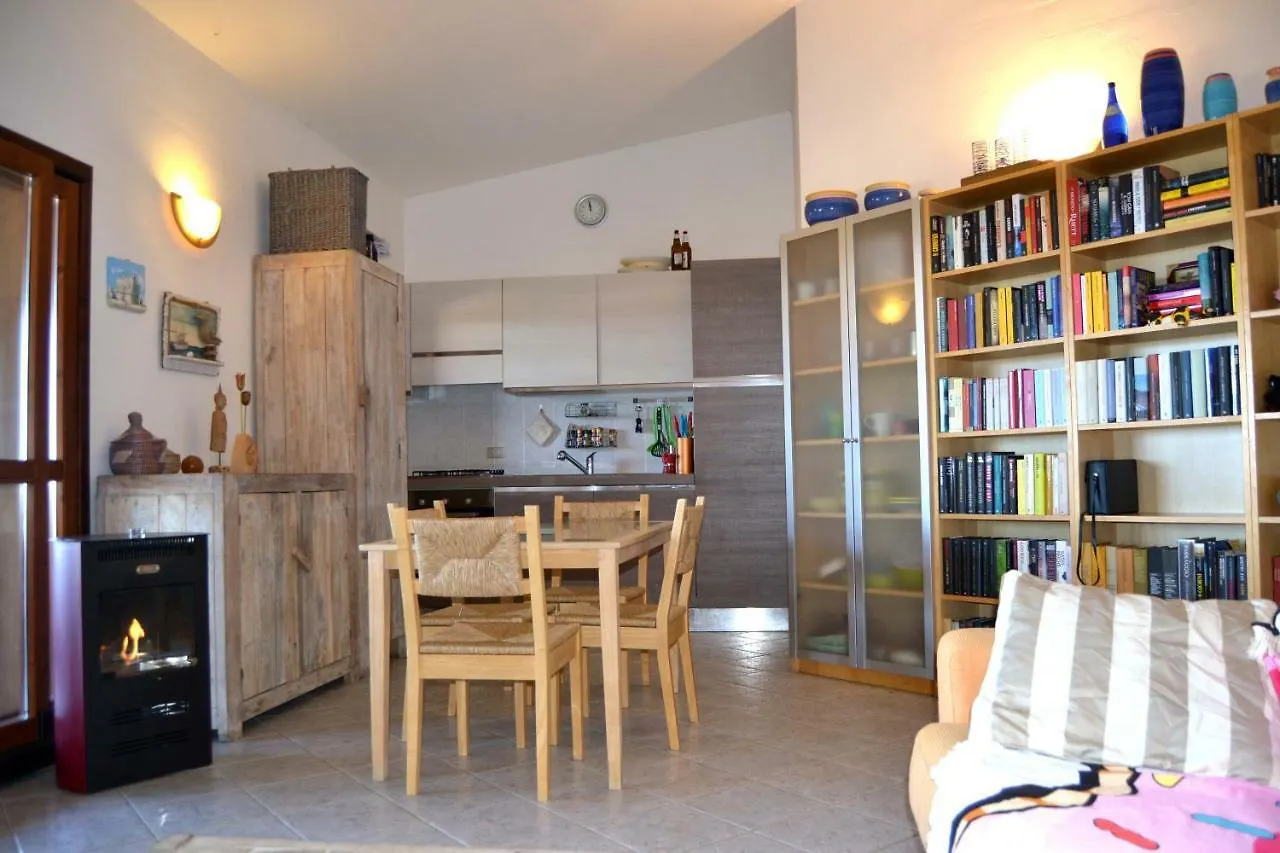 Le Stelle Di Portisco Apartment 0*,